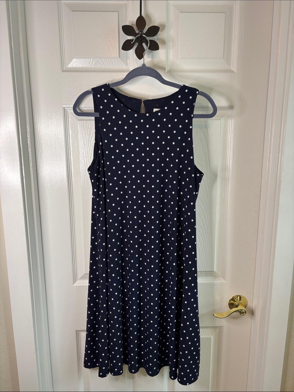 Anne Klein Navy Blue and White Polka Dot Sleeveless Shift Midi Dress Size 10